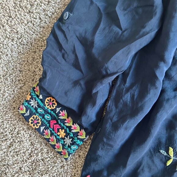 Johnny Was Womens Sz Large Annette Floral Embroidered Tunic Blue - Picture 7 of 11